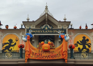 Disneyland Paris, décorations Halloween, Main Street Station