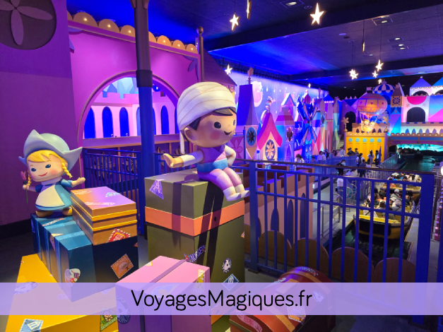 VoyagesMagiquesfr Tokyo Disney Resort Tokyo Disneyland it's a small world